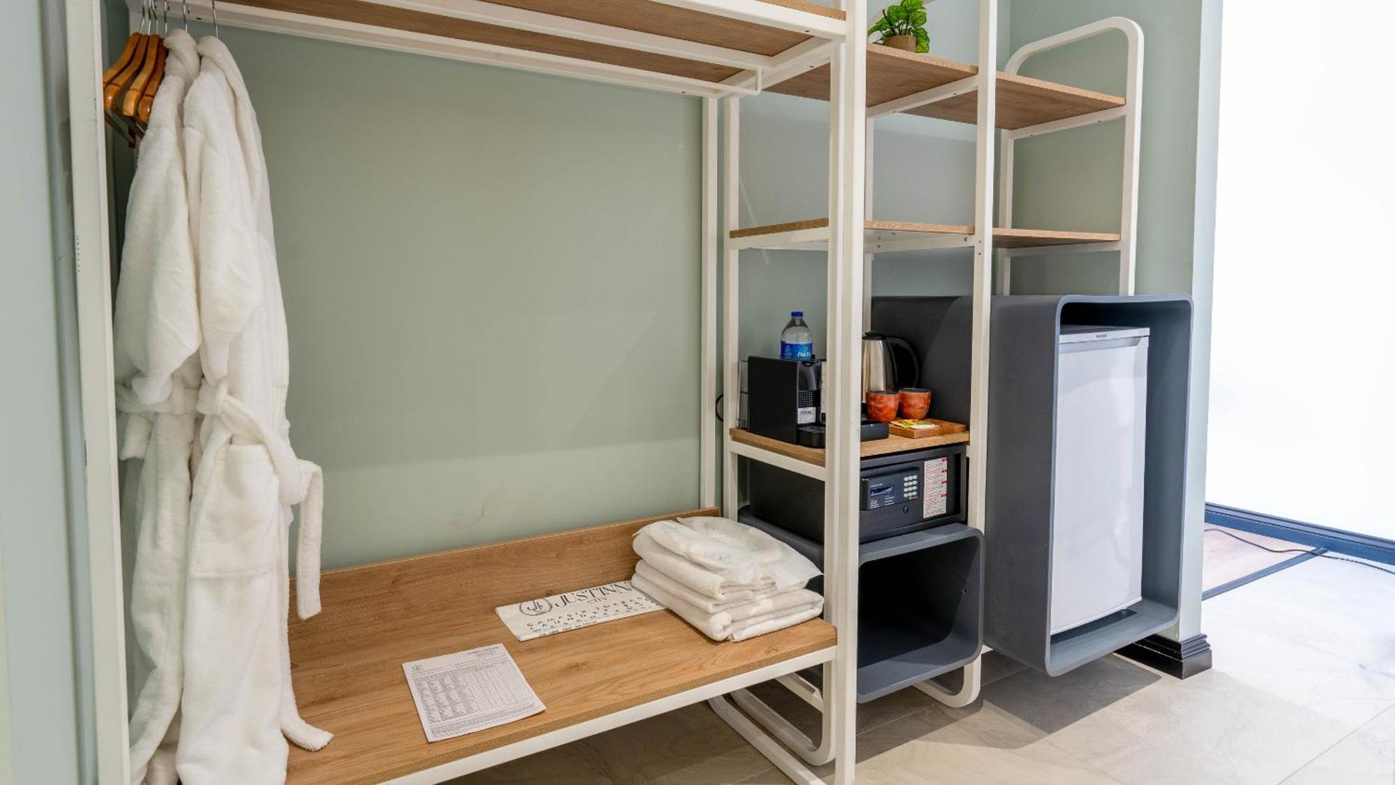 Just Inn City Antalya Ngoại thất bức ảnh