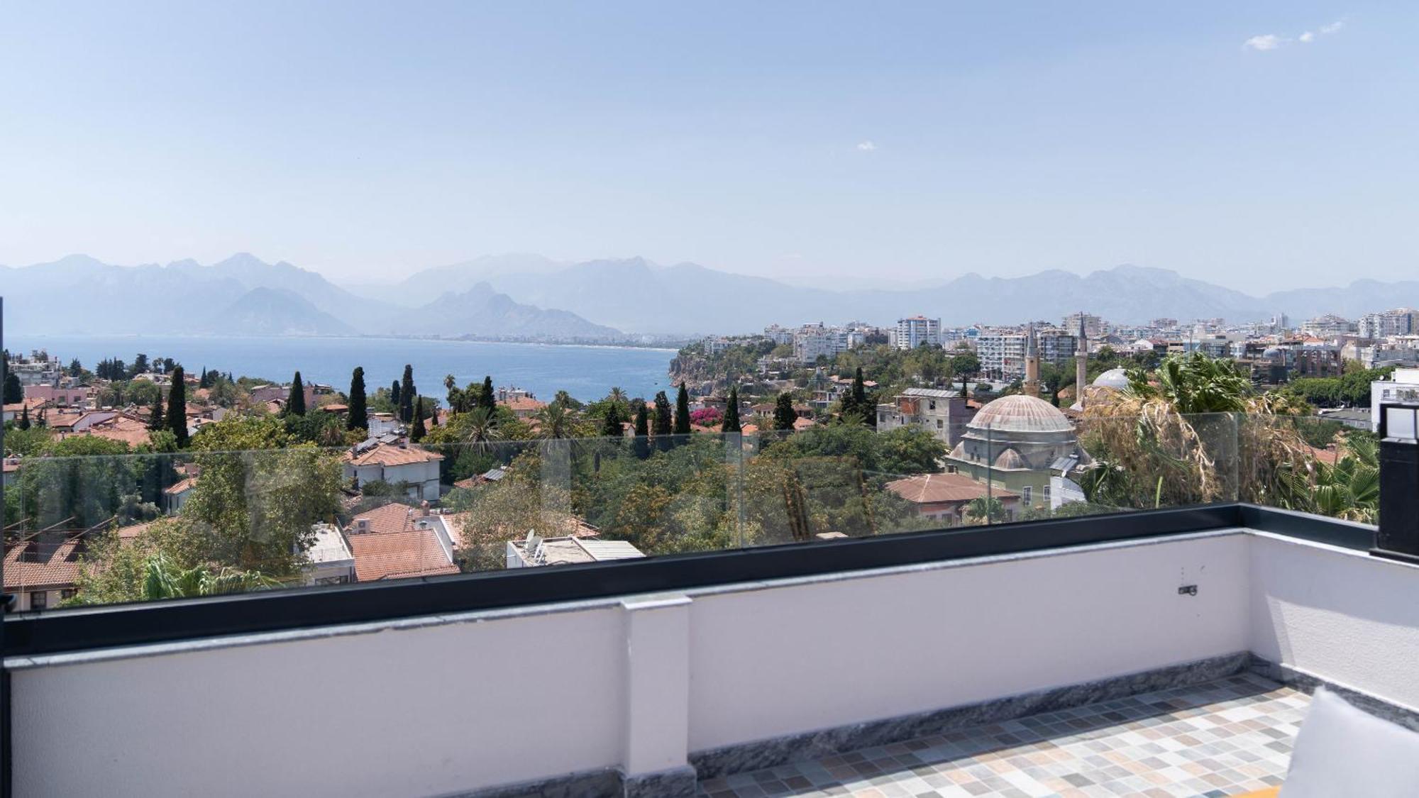 Just Inn City Antalya Ngoại thất bức ảnh