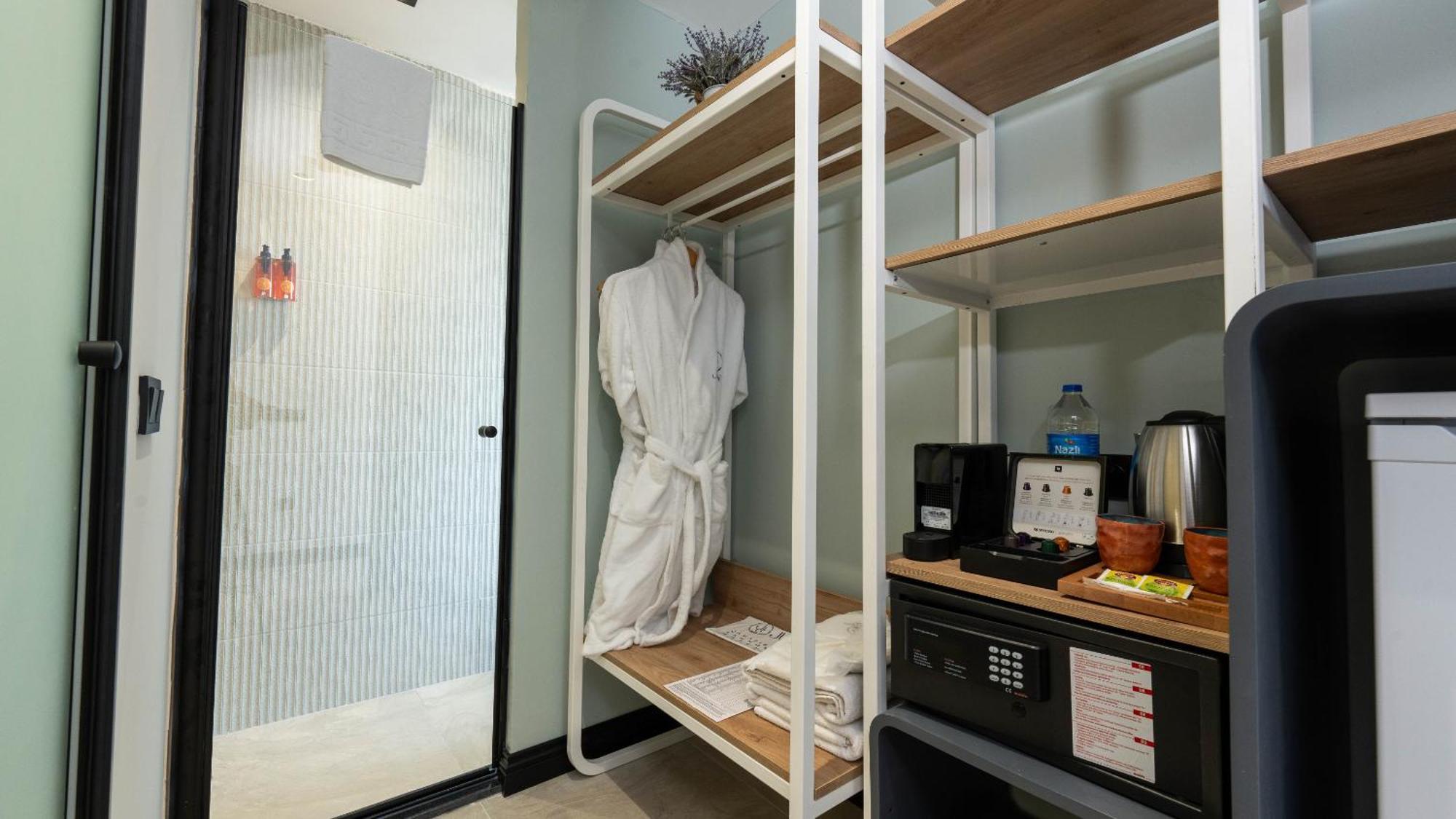 Just Inn City Antalya Ngoại thất bức ảnh