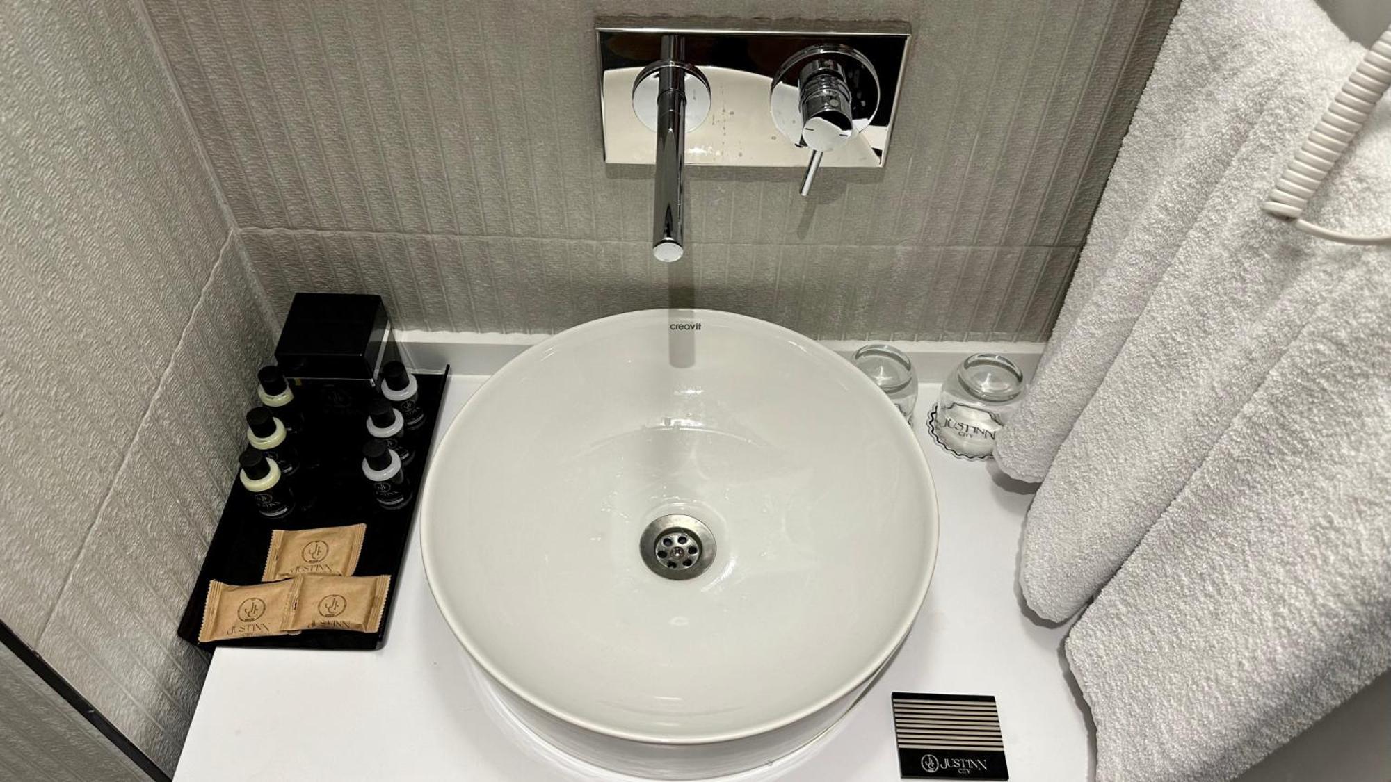 Just Inn City Antalya Ngoại thất bức ảnh